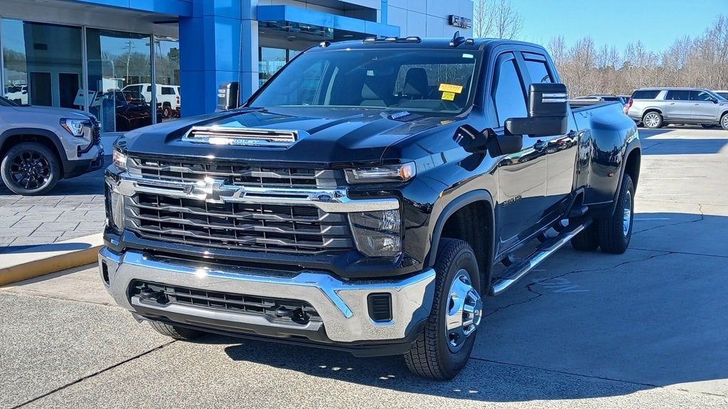2024 Chevrolet Silverado 3500 HD LT DRW