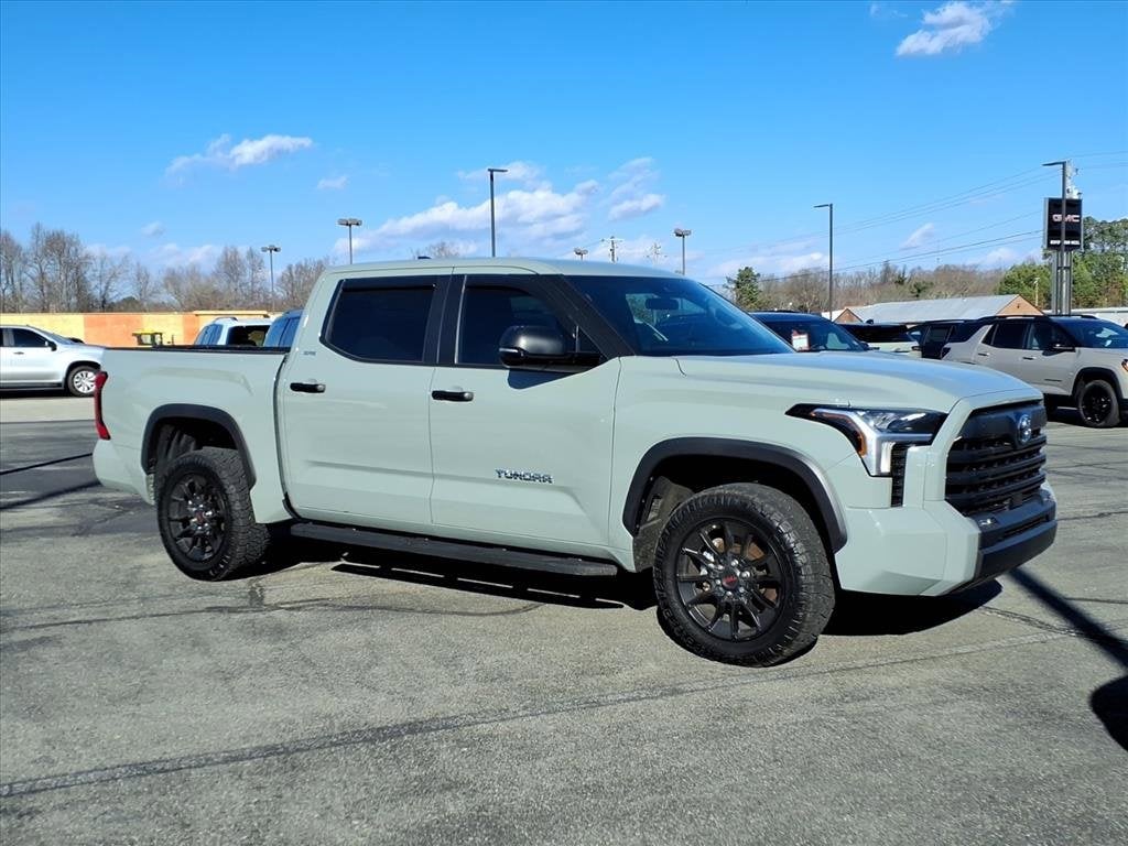 2025 Toyota Tundra 4WD SR