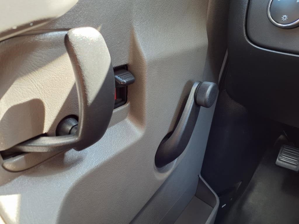 2020 Chevrolet Express Cutaway 3500 Base