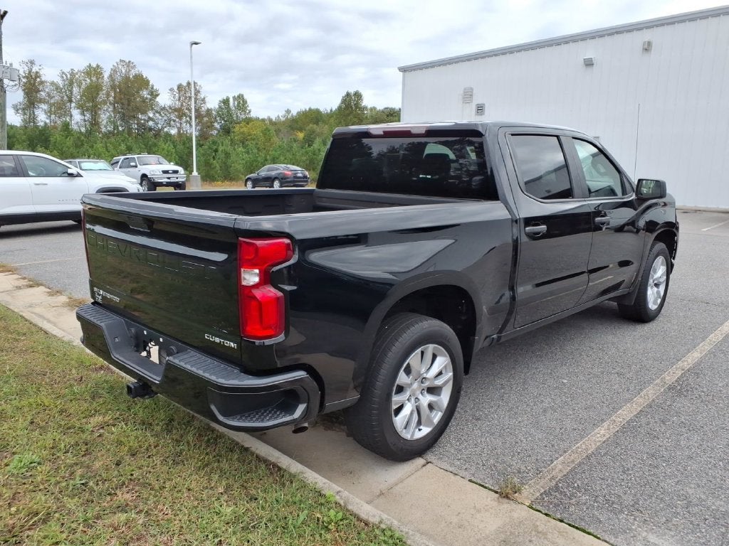2022 Chevrolet Silverado 1500 LTD Custom