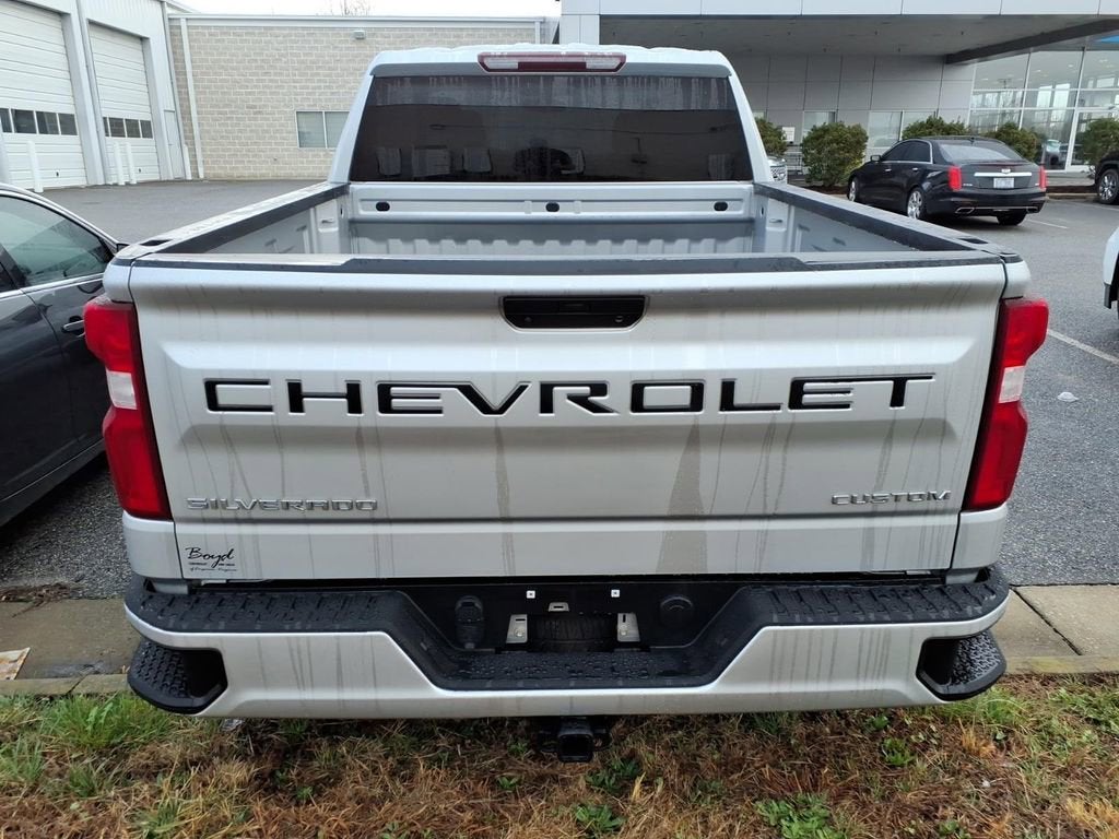 2021 Chevrolet Silverado 1500 Custom