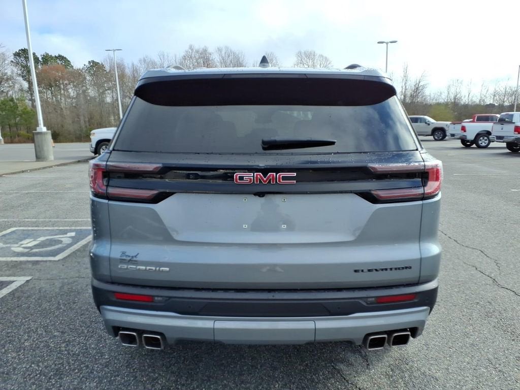 2025 GMC Acadia Elevation