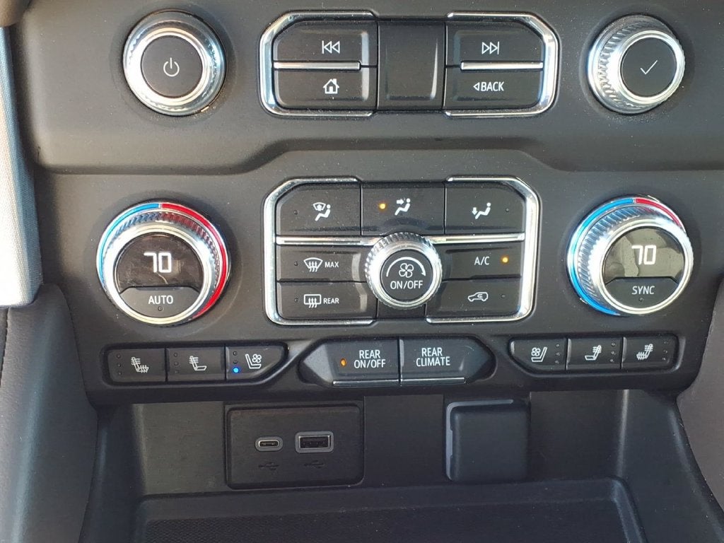 2024 GMC Yukon SLT