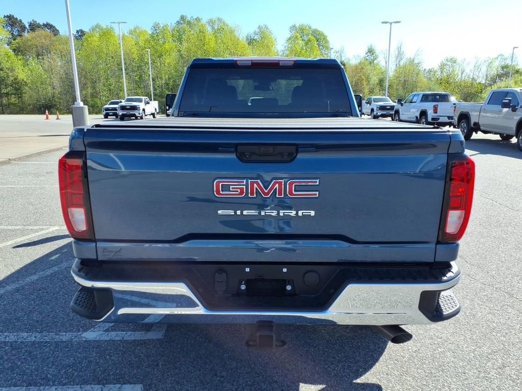 2025 GMC Sierra 2500 HD Pro