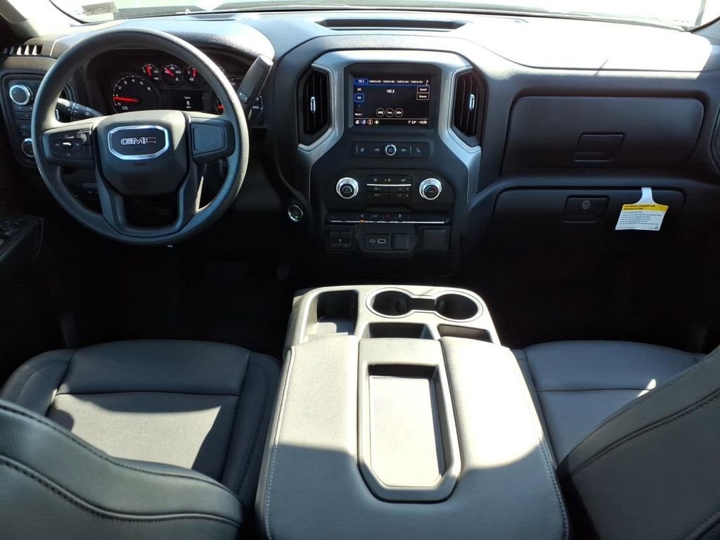 2025 GMC Sierra 2500 HD Pro