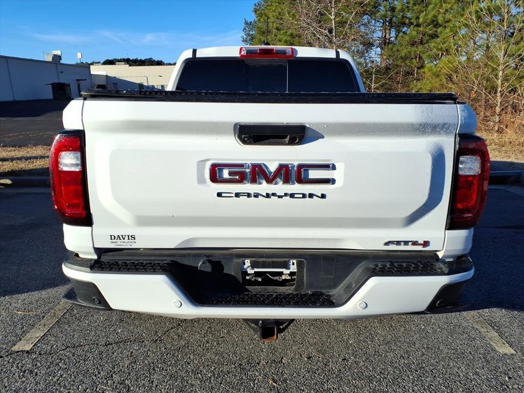 2024 GMC Canyon AT4