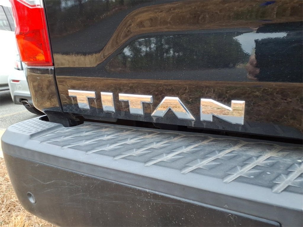 2021 Nissan Titan S