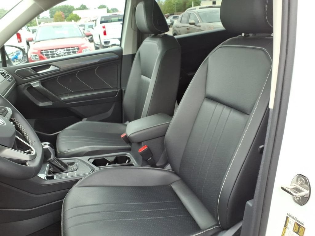 2023 Volkswagen Tiguan SE