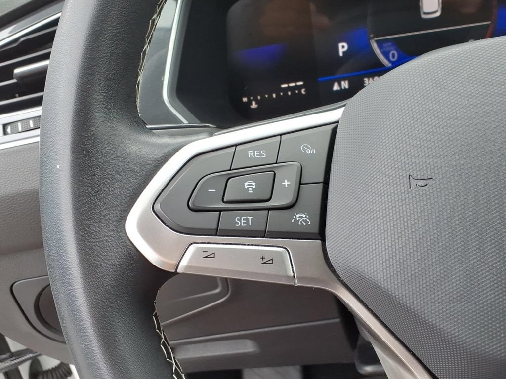 2023 Volkswagen Tiguan SE