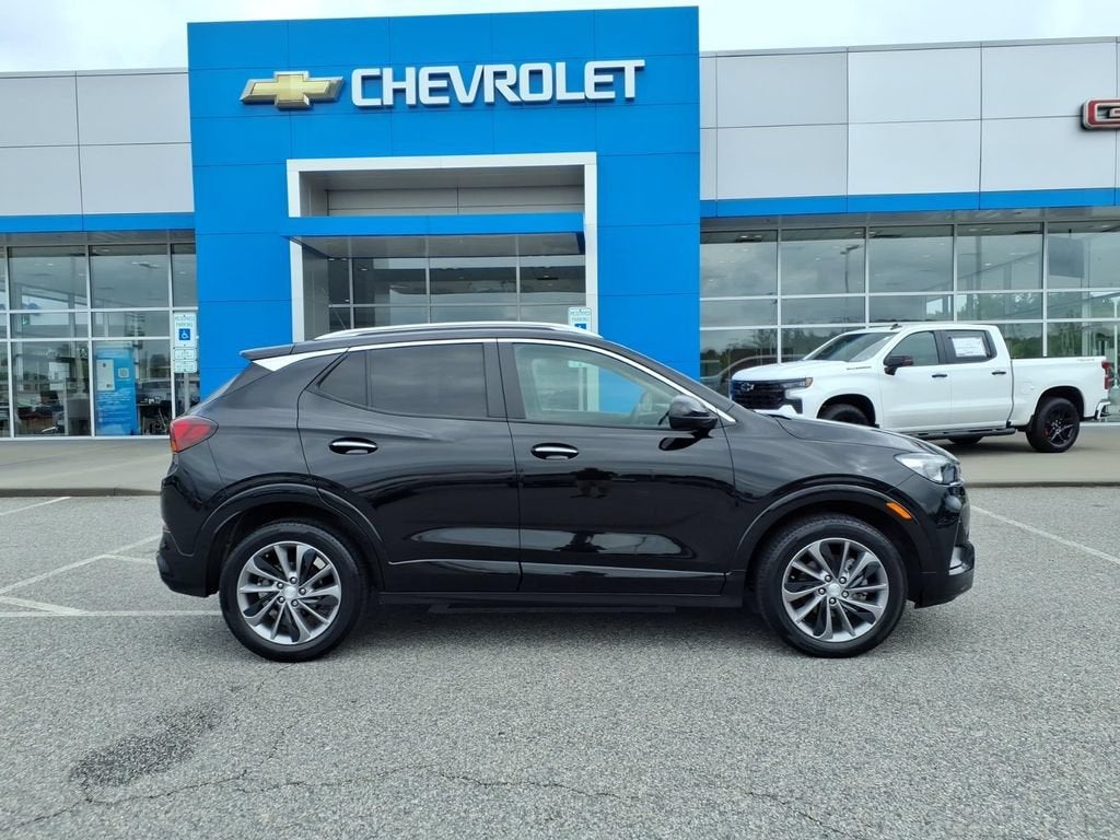 2022 Buick Encore GX Select