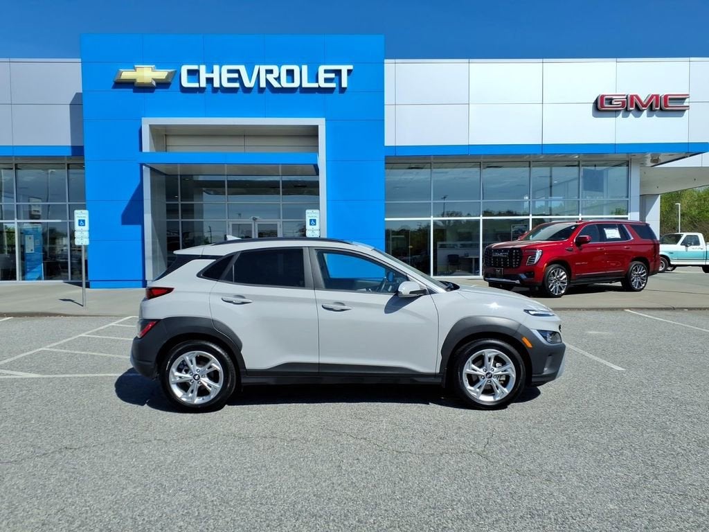 2022 Hyundai Kona SEL