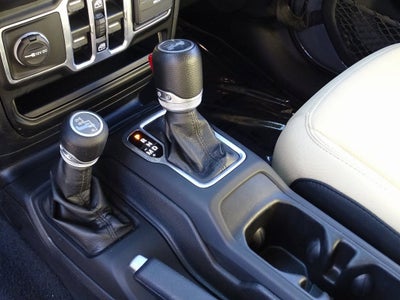 2020 Jeep Wrangler Unlimited Black and Tan