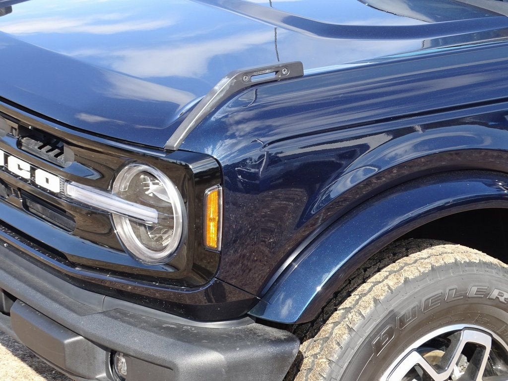 2021 Ford Bronco Base