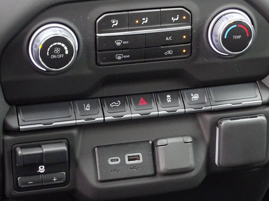 2025 Chevrolet Silverado 2500 HD Custom