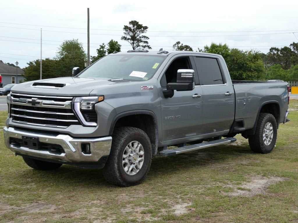 2025 Chevrolet Silverado 3500 HD LTZ