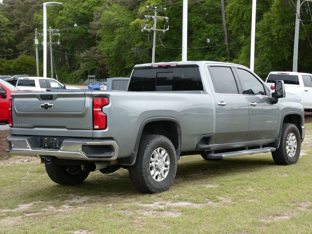 2025 Chevrolet Silverado 3500 HD LTZ