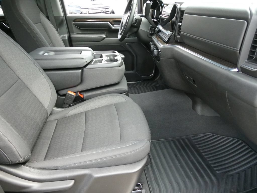 2024 Chevrolet Silverado 3500 HD LT DRW