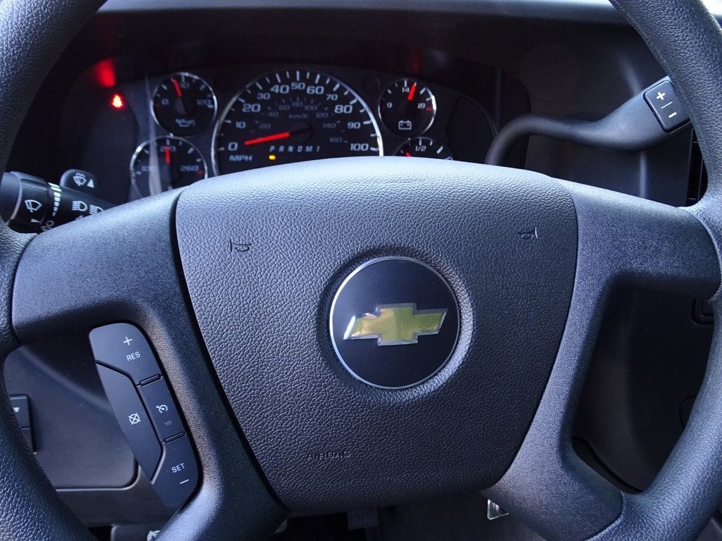 2025 Chevrolet Express Cargo 2500 WT