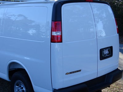 2025 Chevrolet Express Cargo 2500 WT