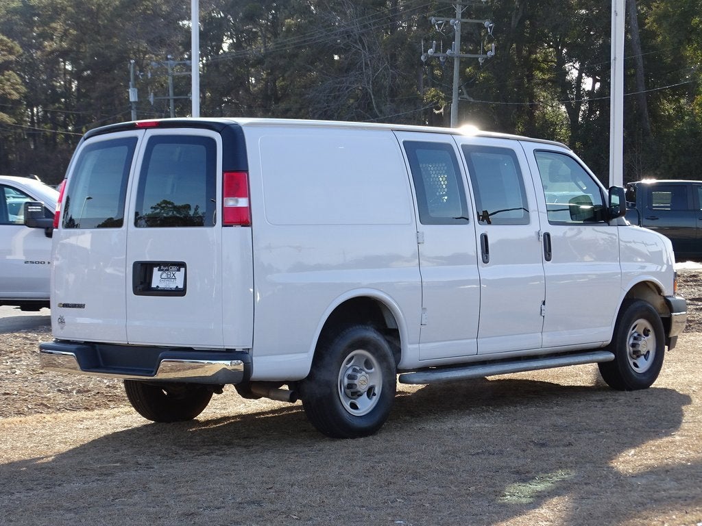 2024 Chevrolet Express Cargo 2500 WT