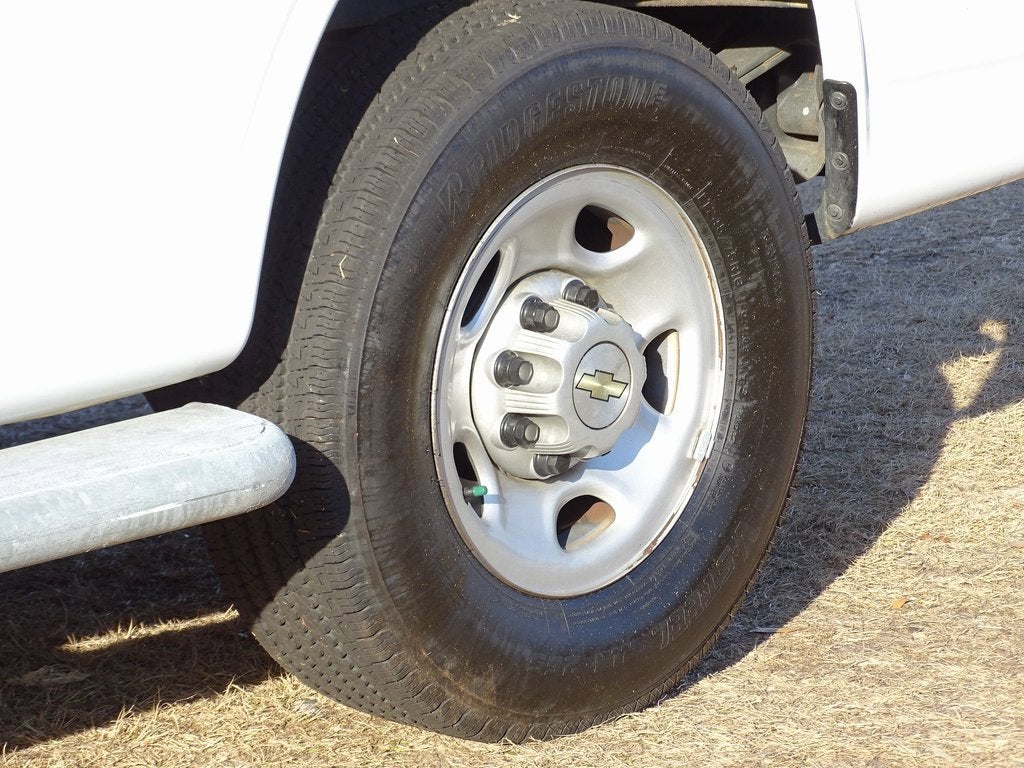 2024 Chevrolet Express Cargo 2500 WT