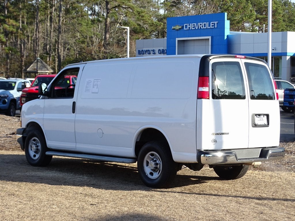 2024 Chevrolet Express Cargo 2500 WT