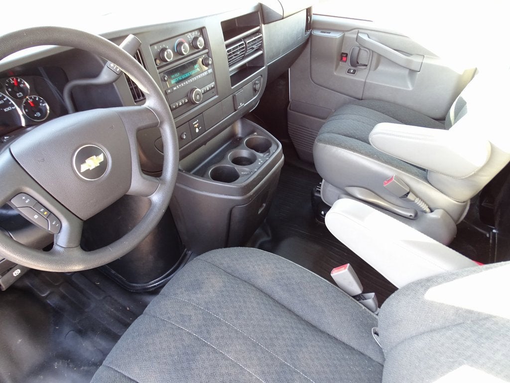 2024 Chevrolet Express Cargo 2500 WT