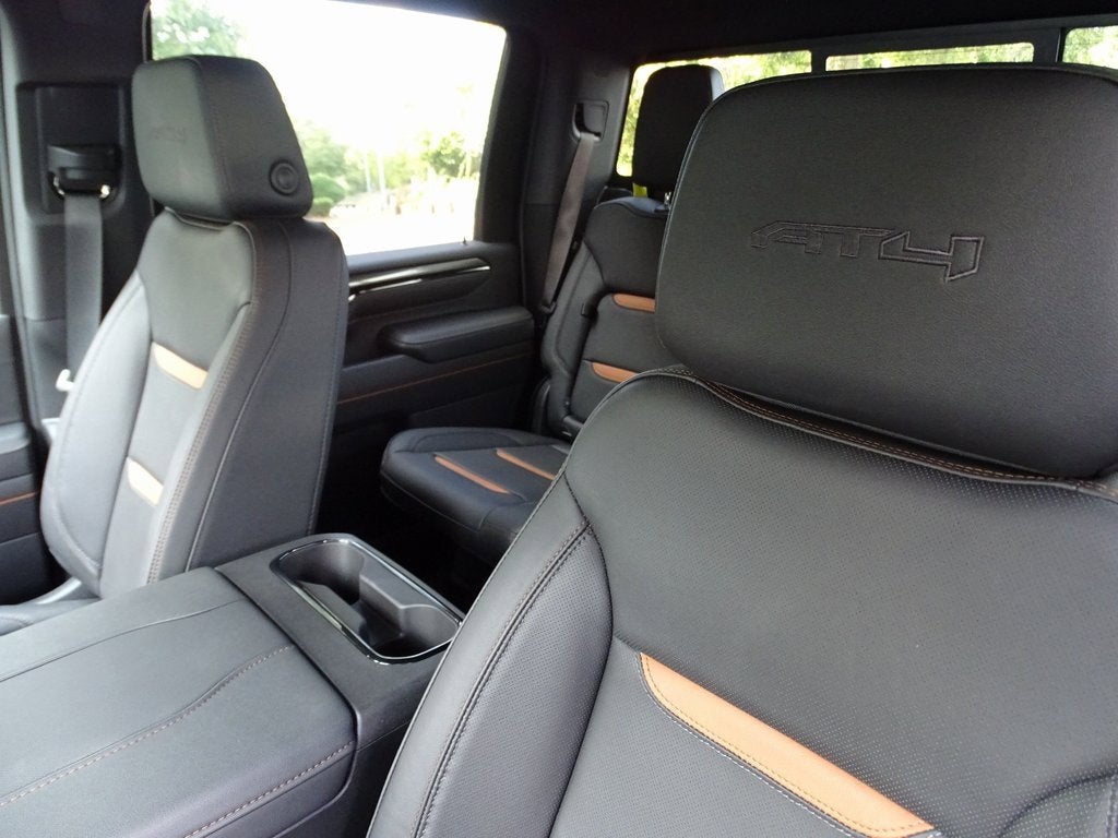 2025 GMC Sierra 2500 HD AT4