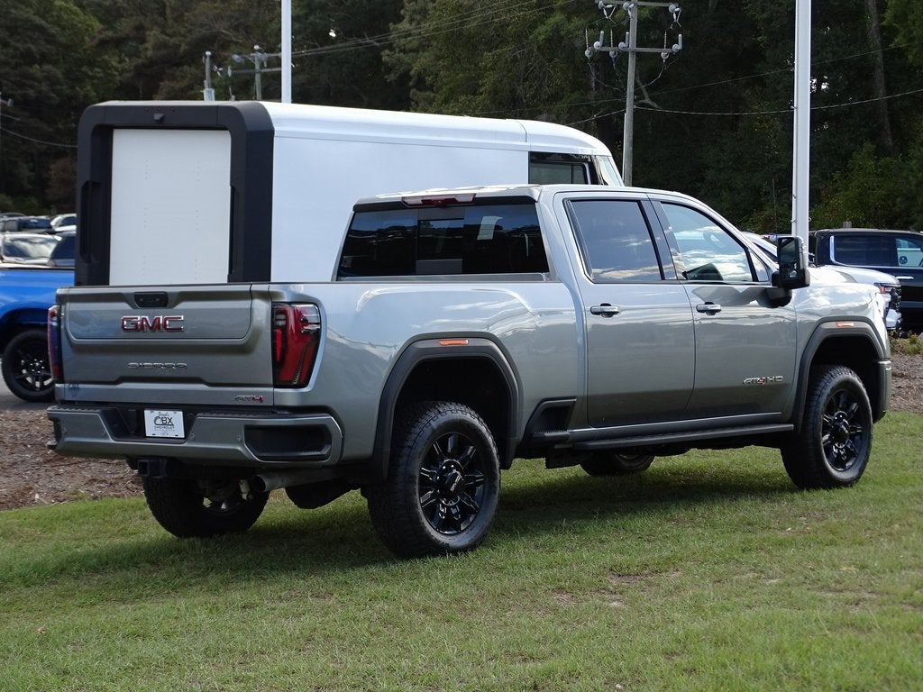 2025 GMC Sierra 2500 HD AT4