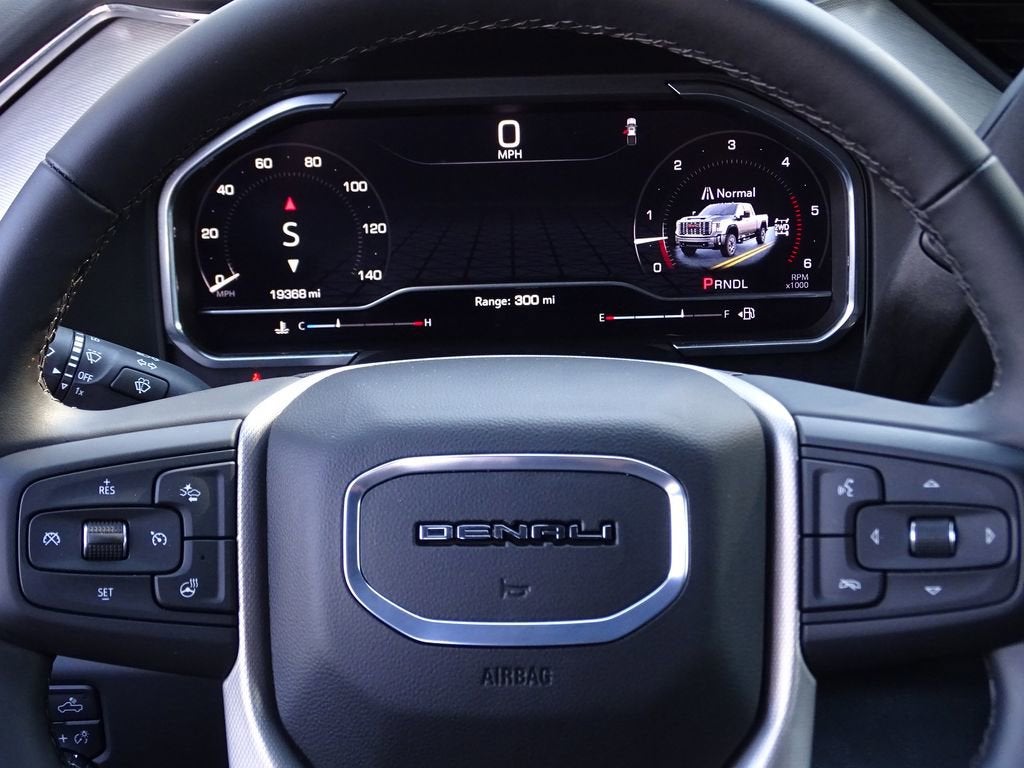 2025 GMC Sierra 2500 HD Denali