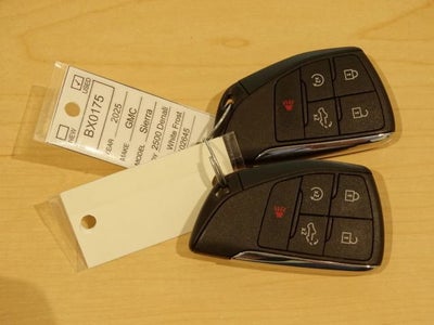 2025 GMC Sierra 2500 HD Denali