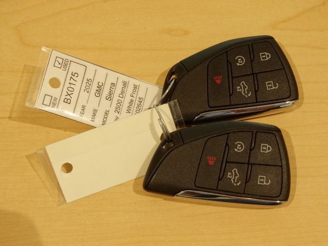 2025 GMC Sierra 2500 HD Denali