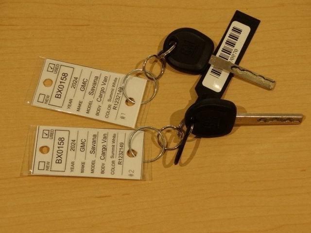 2024 GMC Savana Cargo 2500 Work Van