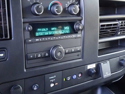 2026 Chevrolet Express Cutaway 3500 1WT