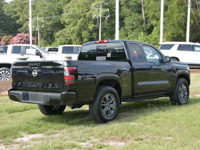 2025 Nissan Frontier SV