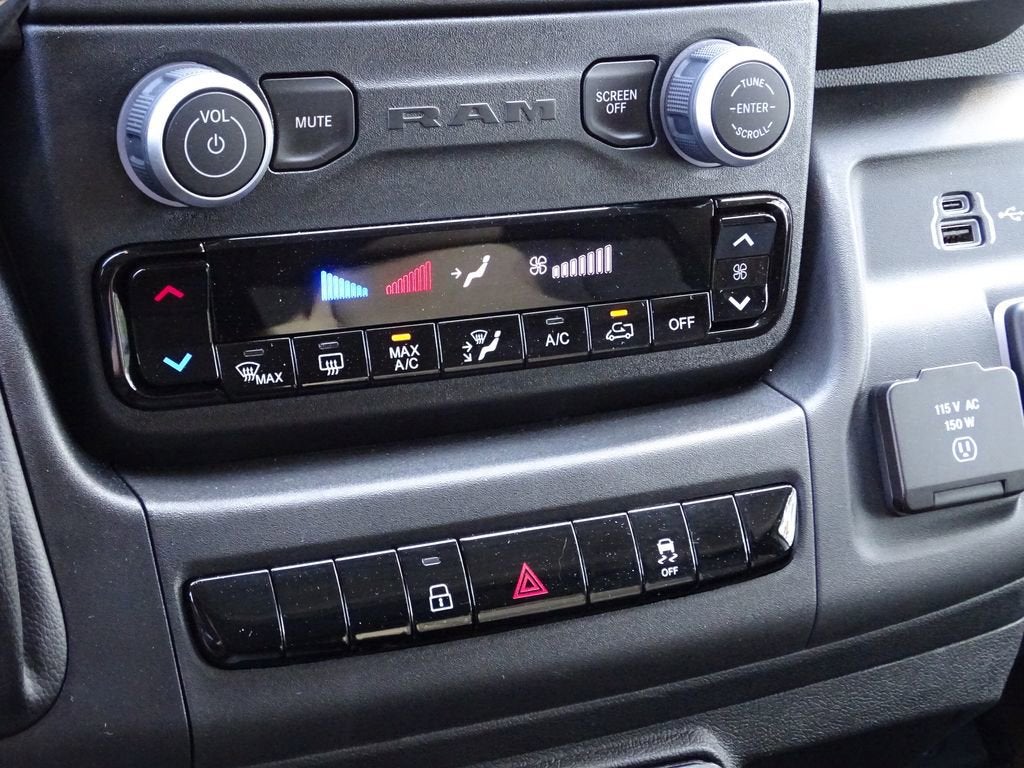 2024 RAM ProMaster Cargo Van Tradesman