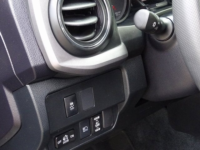 2022 Toyota Tacoma 4WD SR