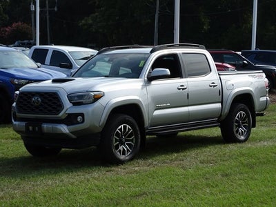2022 Toyota Tacoma 4WD SR