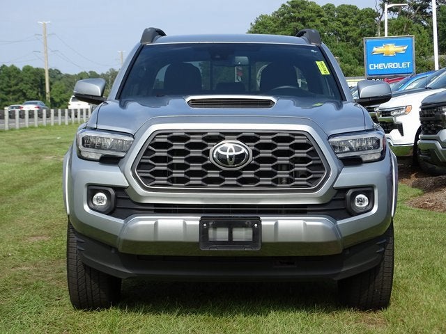 2022 Toyota Tacoma 4WD SR