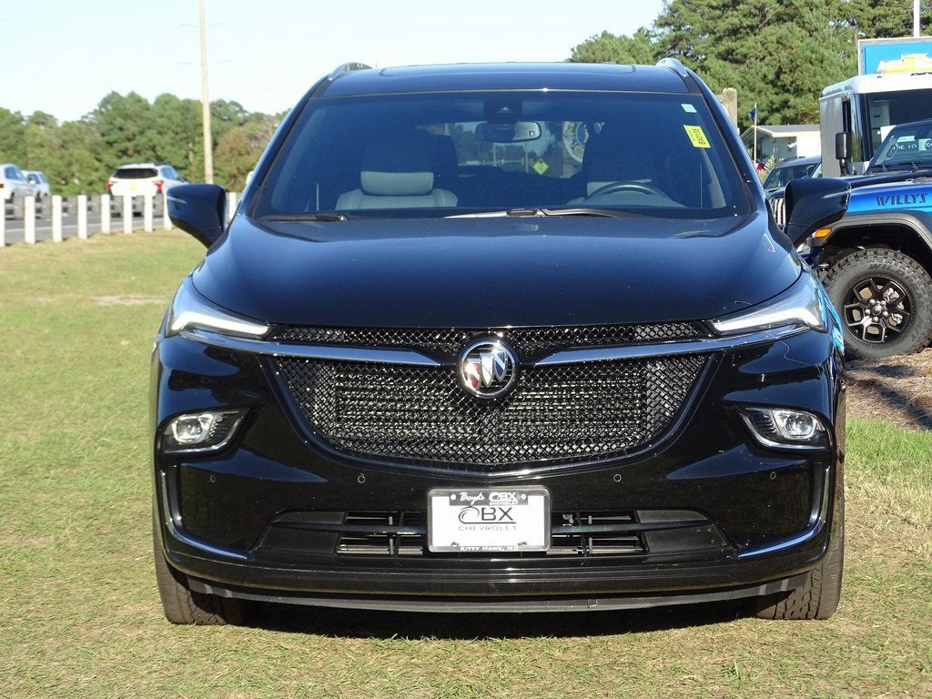 2022 Buick Enclave Essence