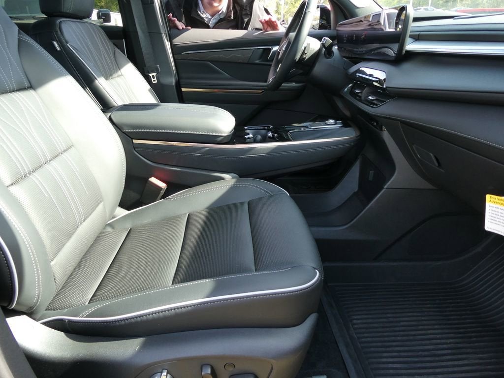 2025 Buick Enclave Avenir