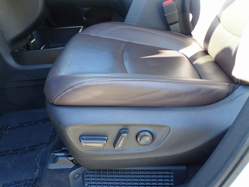 2023 Toyota Sienna Platinum