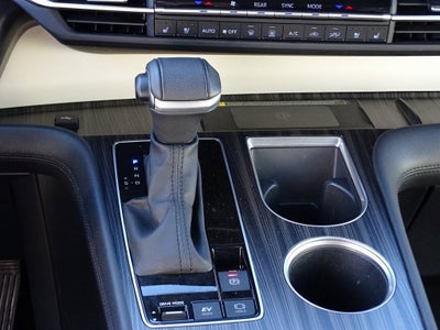 2023 Toyota Sienna Platinum