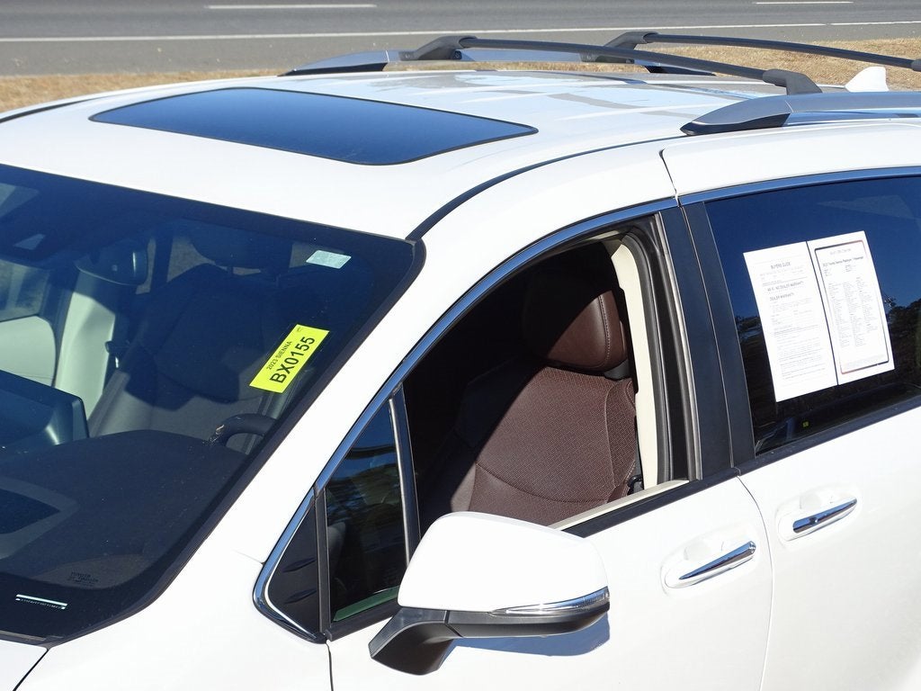 2023 Toyota Sienna Platinum