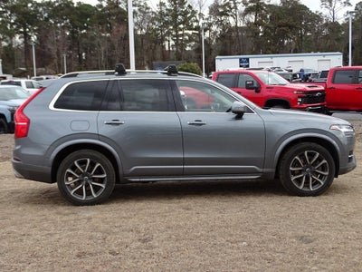 2018 Volvo XC90 Momentum